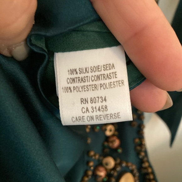 BCBGMaxazaria Silk Halter Top Size L - Picture 5 of 8